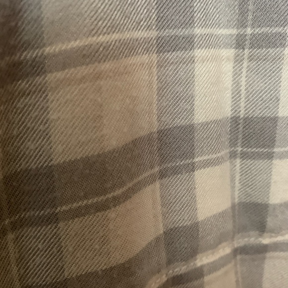 Nordstrom Treasure & Bond Boxy Plaid Flannel in Beige and White - Picture 7 of 11